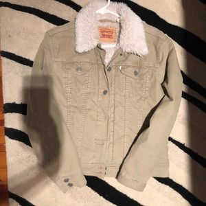 Levi’s Corduroy Sherpa jacket